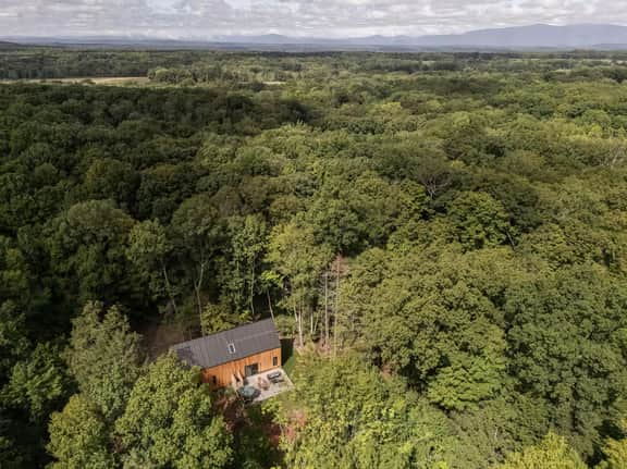 Secluded cozy escape in Rhinebeck